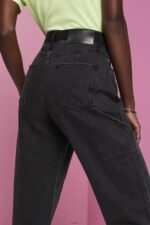 Women Esprit Black Medium Wash Wide leg jeans with an asymmetric hem Denim XF4444212 - Image 3
